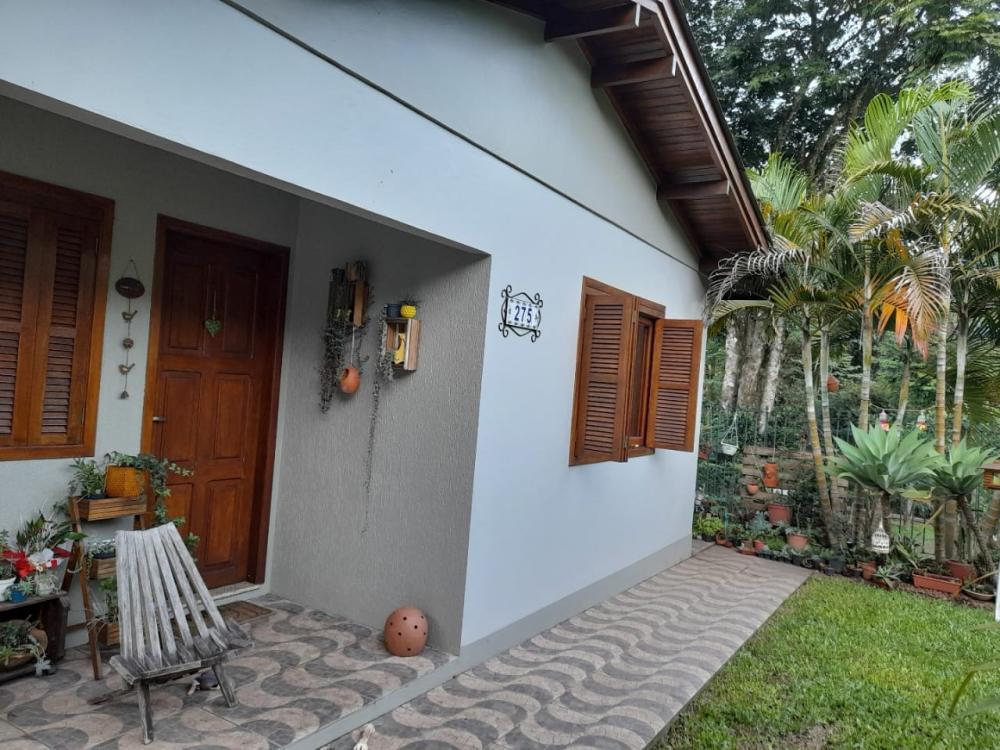 Casa à venda em Estância Velha, Bairro das Rosas, com 3 quartos