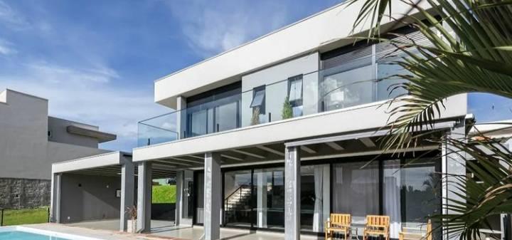 Casa com 3 quartos, 245,61m², à venda em Estância Velha, Encosta do Sol