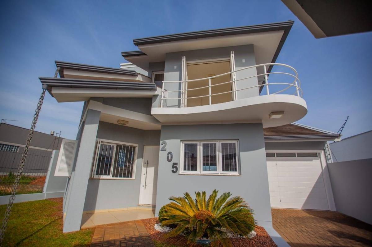 Casa com 3 quartos, 157m², à venda em Campo Bom, Solar do Campo