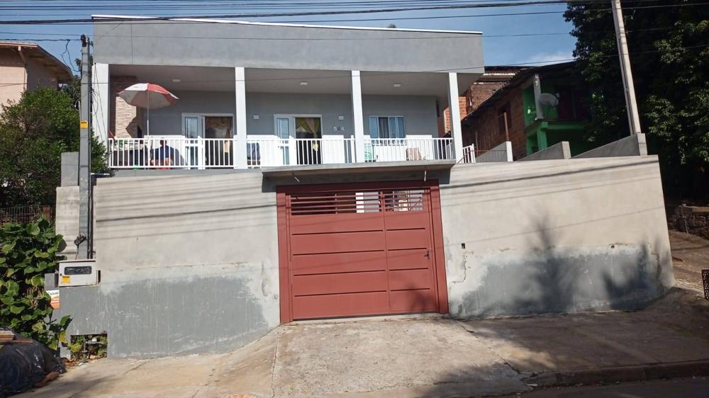Casa com 3 quartos, à venda em Dois Irmãos