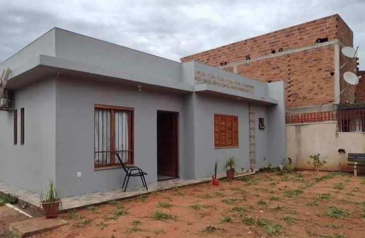 Casa com 3 quartos, 70m², à venda em Novo Hamburgo, boa saude